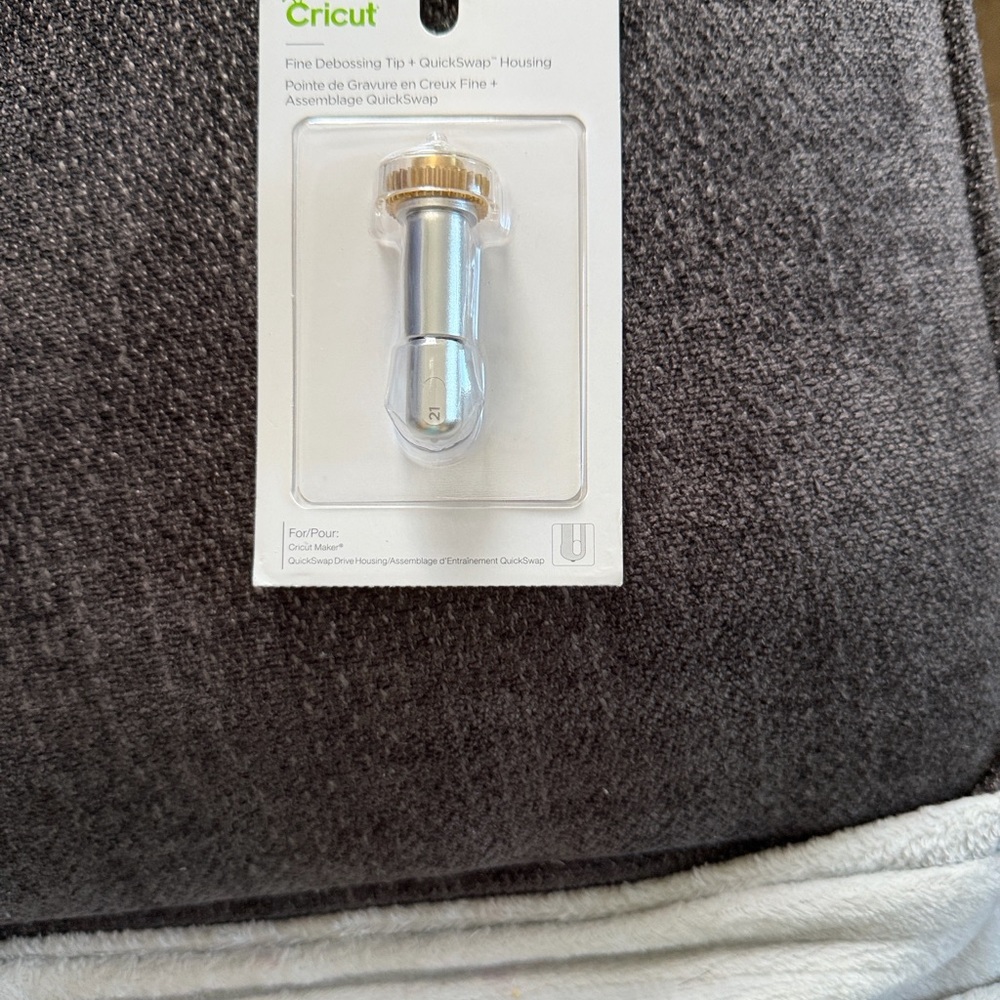 Cricut Debossing Tip with QuickSwap Housing - Silver and Gold